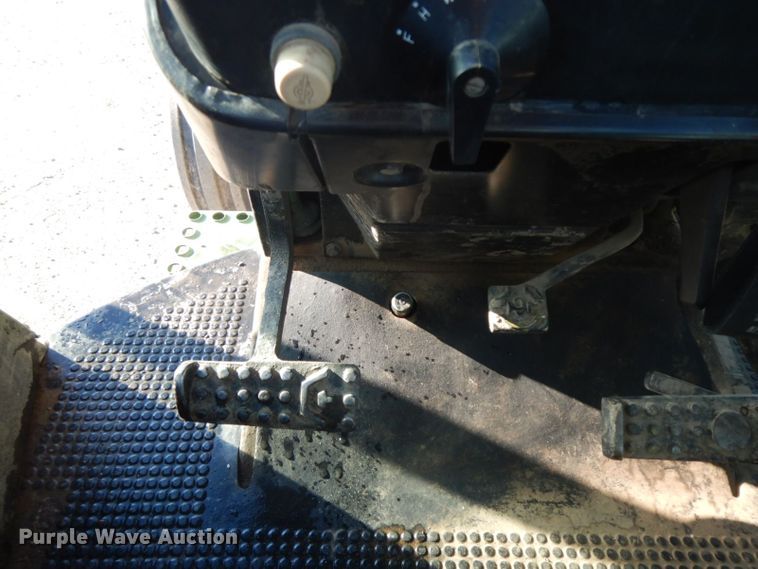 image for item HF9377 1980 John Deere 4640  tractor