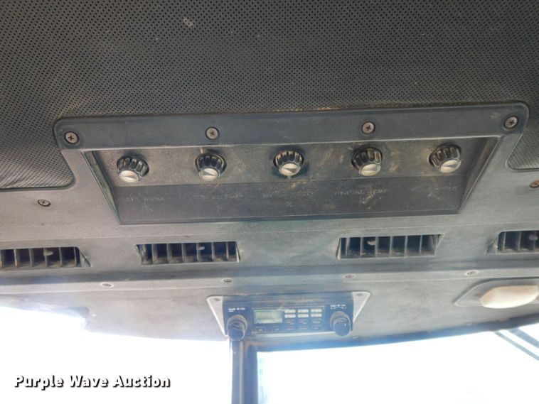 image for item HF9377 1980 John Deere 4640  tractor