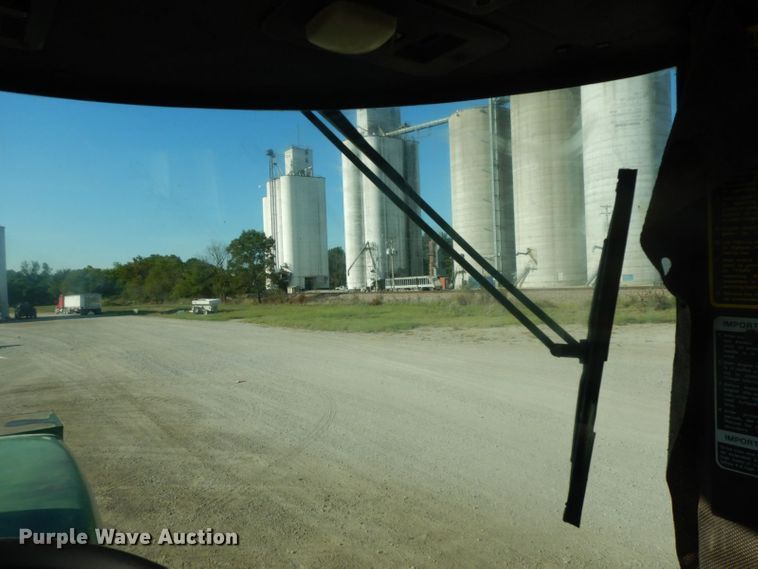 image for item HF9377 1980 John Deere 4640  tractor