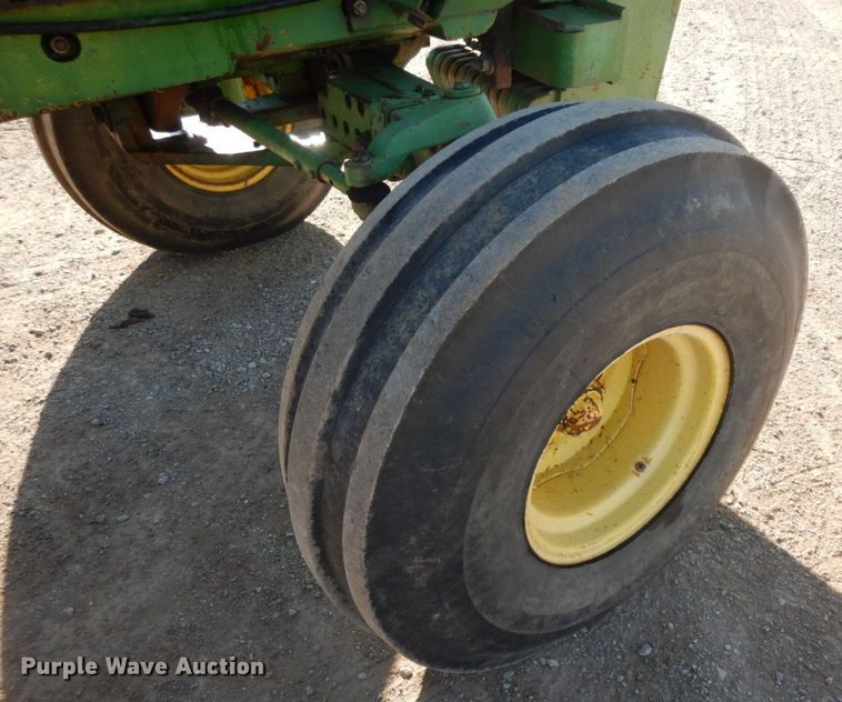 image for item HF9377 1980 John Deere 4640  tractor