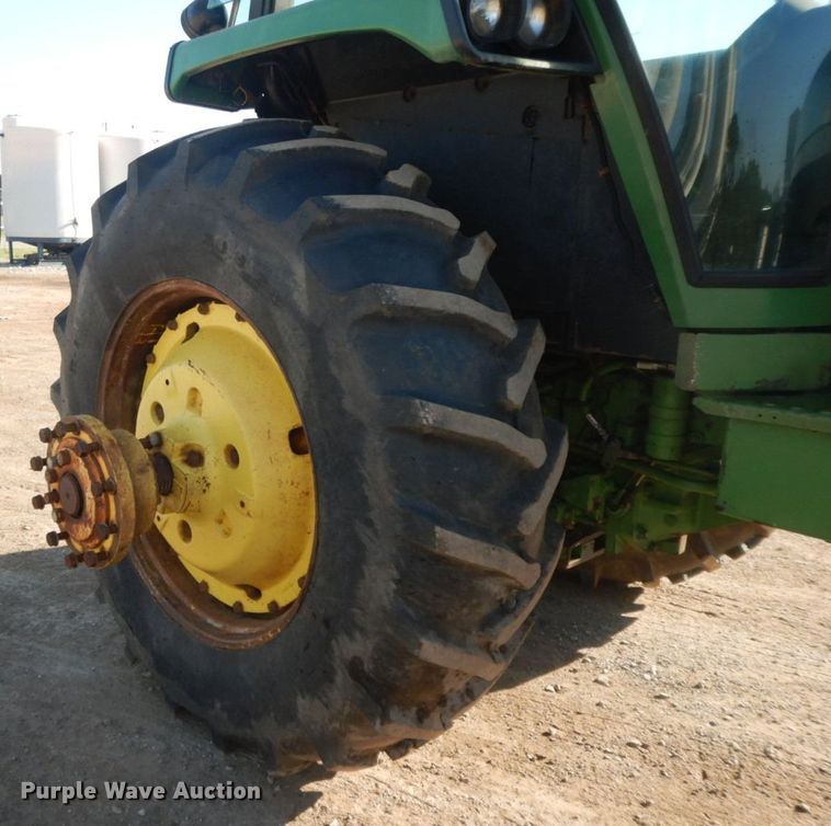 image for item HF9377 1980 John Deere 4640  tractor