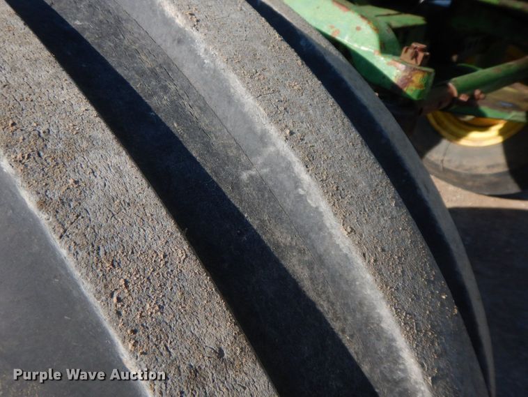 image for item HF9377 1980 John Deere 4640  tractor