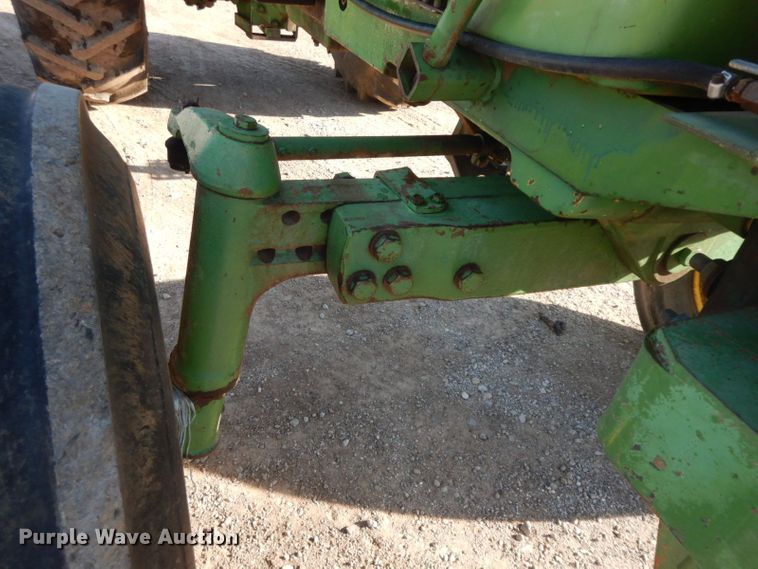 image for item HF9377 1980 John Deere 4640  tractor