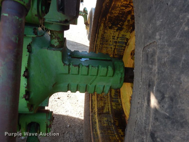 image for item HF9377 1980 John Deere 4640  tractor