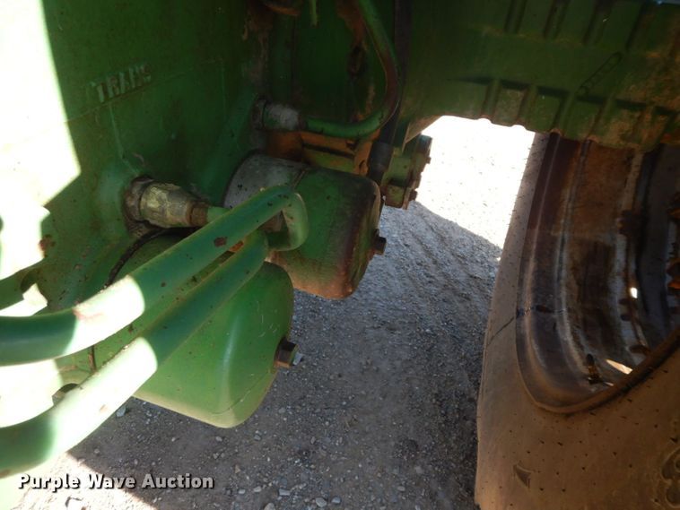 image for item HF9377 1980 John Deere 4640  tractor