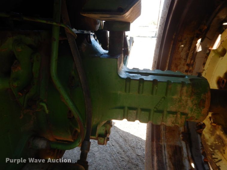 image for item HF9377 1980 John Deere 4640  tractor