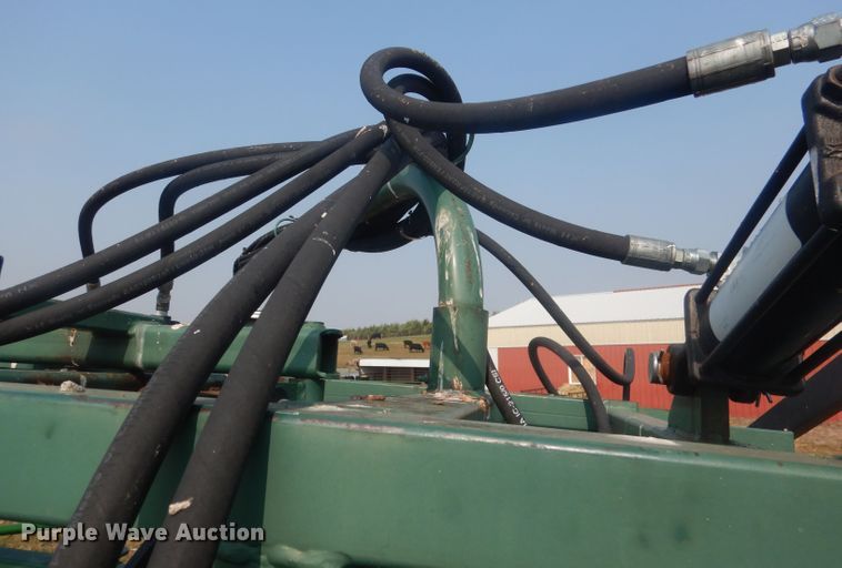 image for item HQ9514 Northstar 1000V  livestock chute