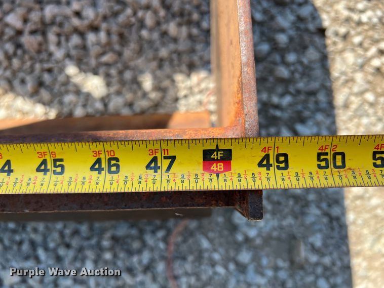 image for item IA9145 1997 New Holland 1220  MFWD tractor