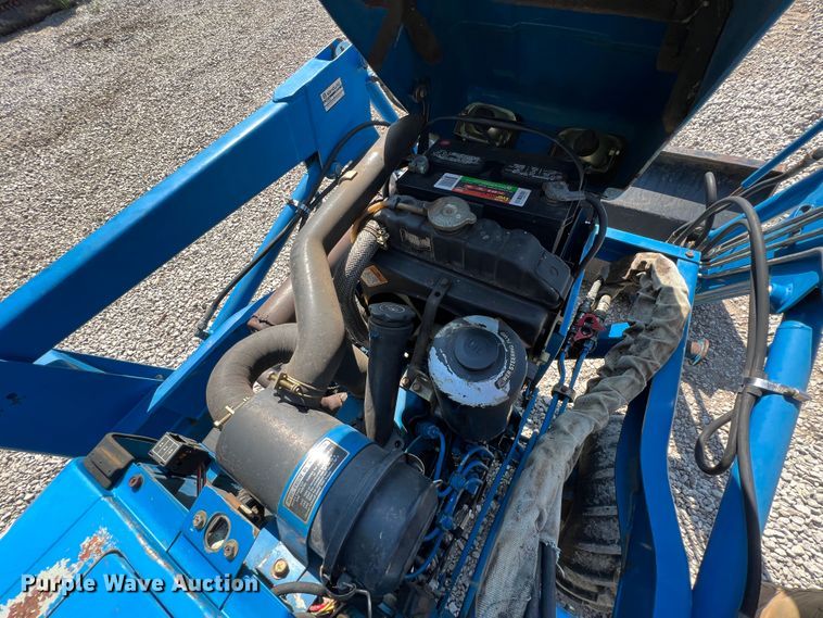 image for item IA9145 1997 New Holland 1220  MFWD tractor