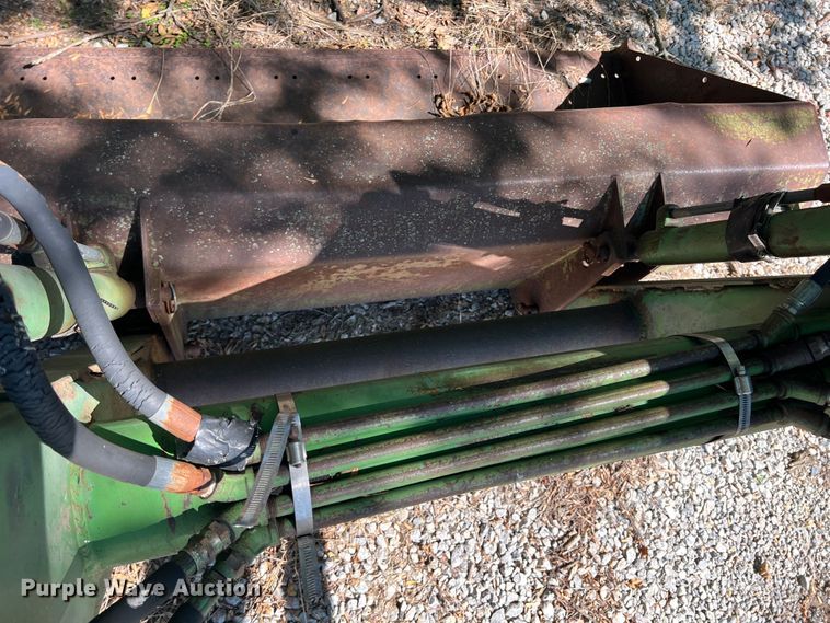 image for item IA9146 John Deere 148  loader