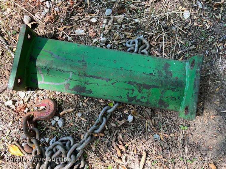 image for item IA9146 John Deere 148  loader