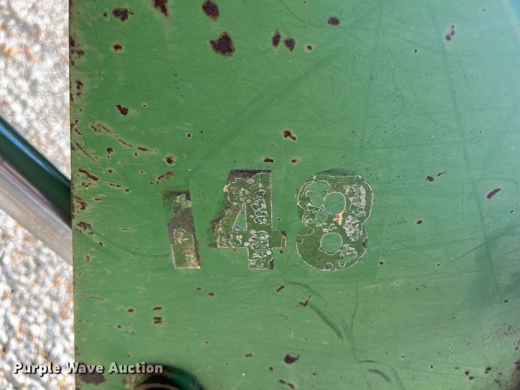 image for item IA9146 John Deere 148  loader