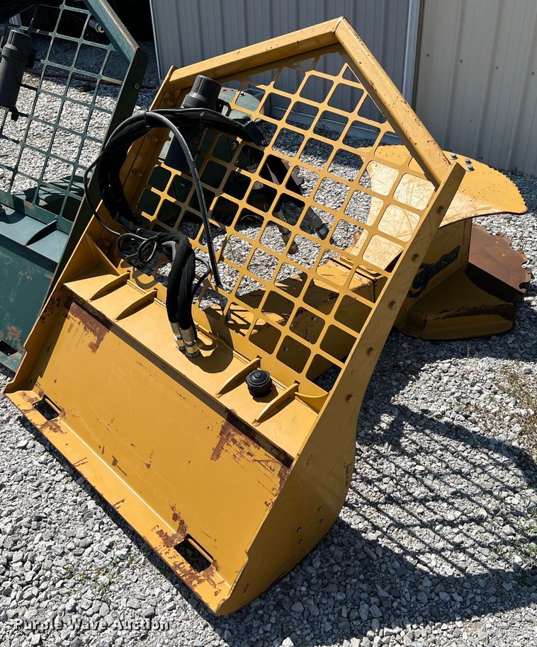 image for item IA9156 2017 Turbo Saw RT30  skid steer tree saw