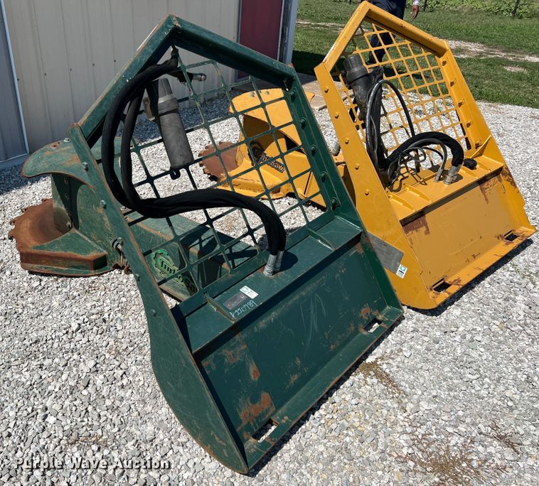 image for item IA9157 2015 Dougherty Forestry TQR  skid steer tree saw