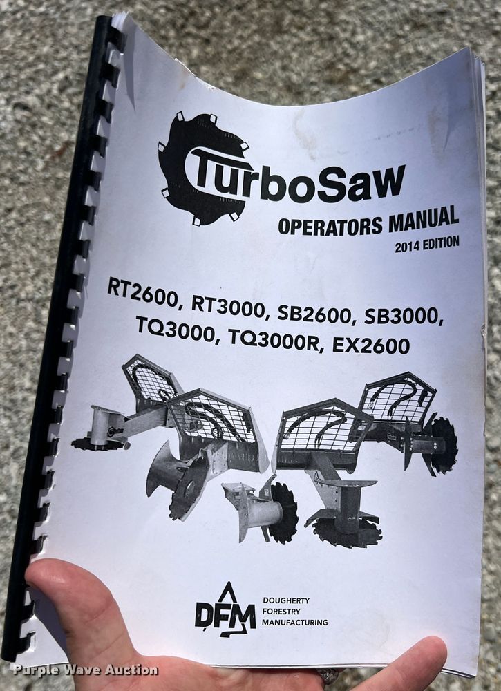 image for item IA9157 2015 Dougherty Forestry TQR  skid steer tree saw