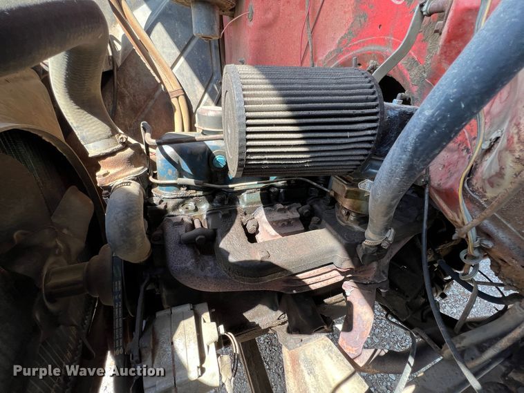 image for item IA9208 1966 Chevrolet C60  grain truck