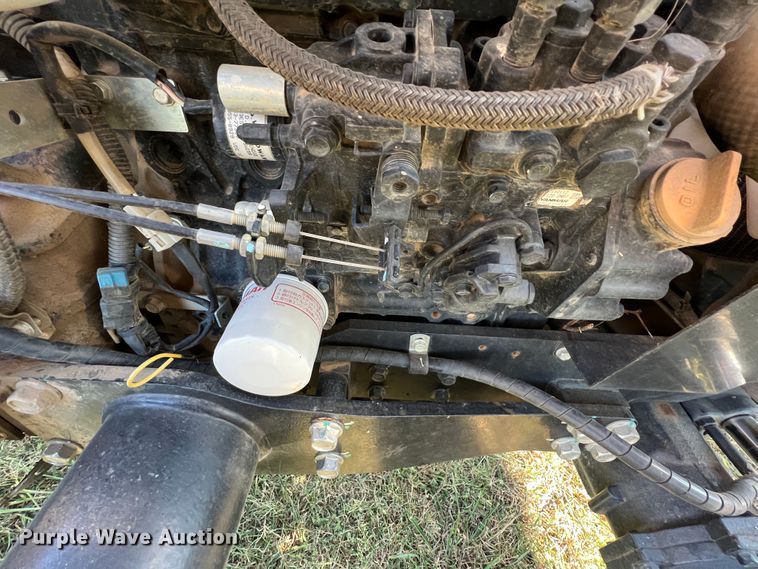 image for item IA9220 Cub Cadet LX410  MFWD tractor