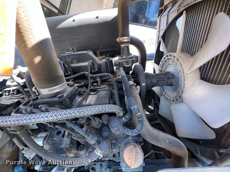 image for item IA9220 Cub Cadet LX410  MFWD tractor