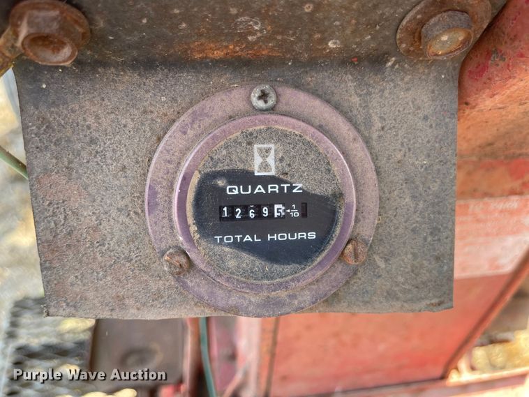 image for item JD9330 1965 International Farmall 706  tractor