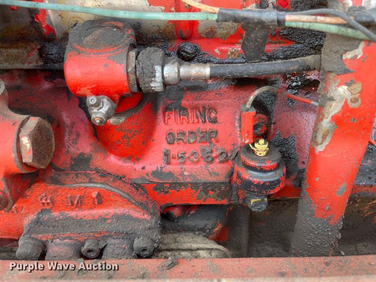 image for item JD9330 1965 International Farmall 706  tractor