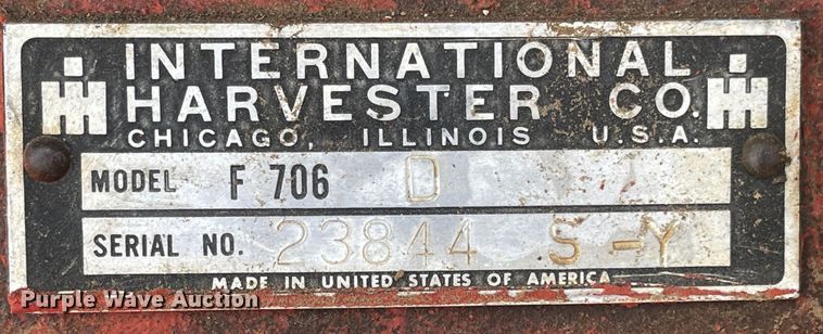 image for item JD9330 1965 International Farmall 706  tractor