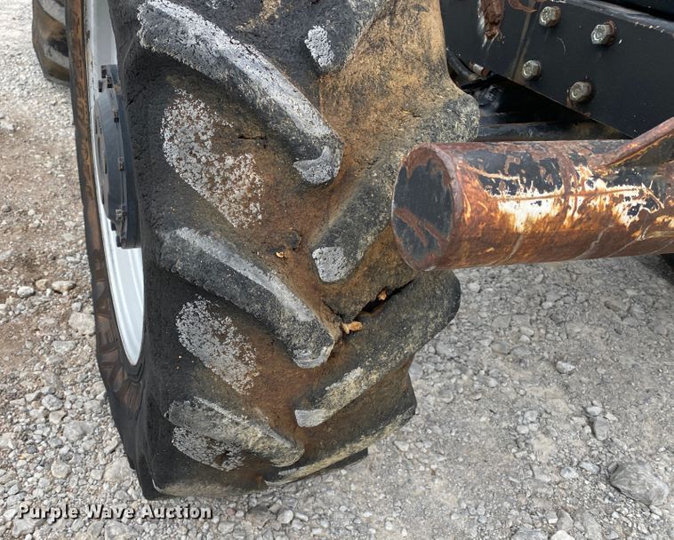 image for item JW9410 2009 Case Farmall 95  MFWD tractor