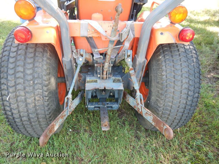 image for item KF9430 Kubota B9200D  MFWD tractor