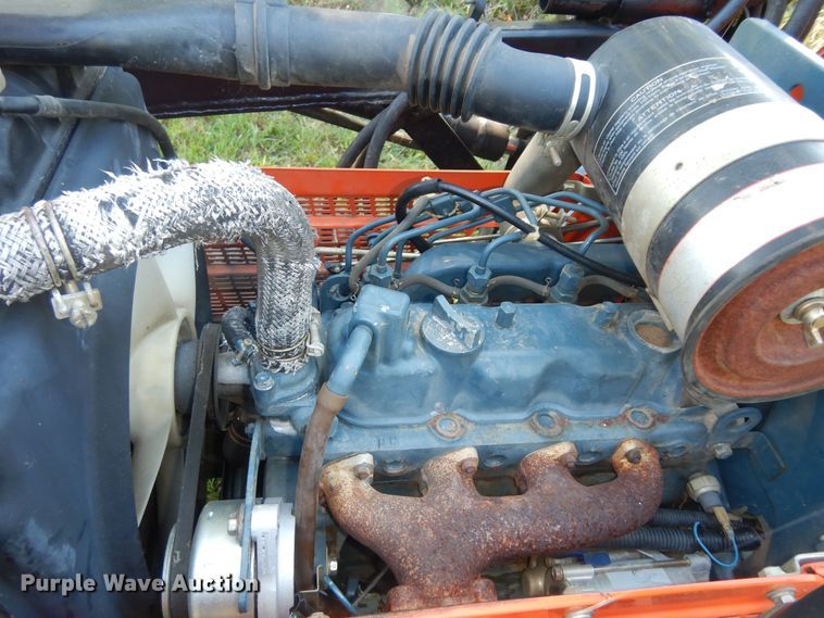 image for item KF9430 Kubota B9200D  MFWD tractor