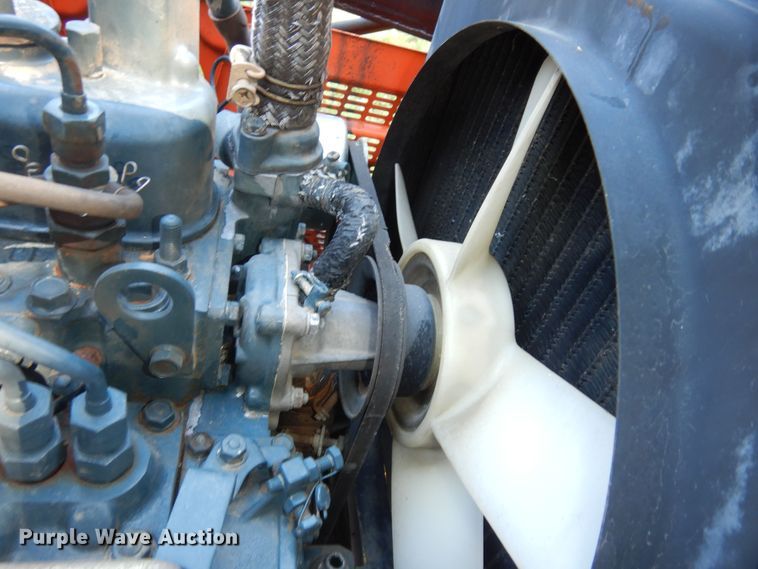 image for item KF9430 Kubota B9200D  MFWD tractor