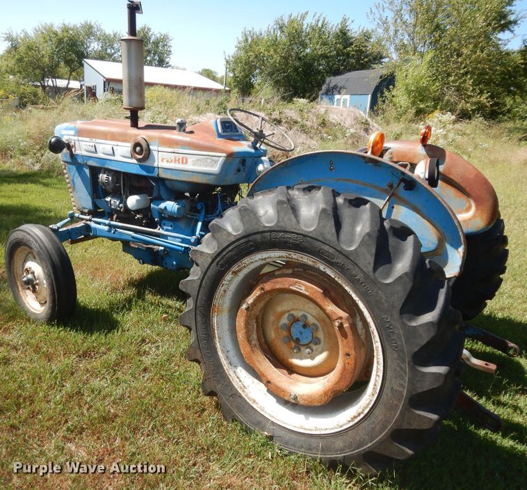 image for item KF9433 Ford 3000 tractor