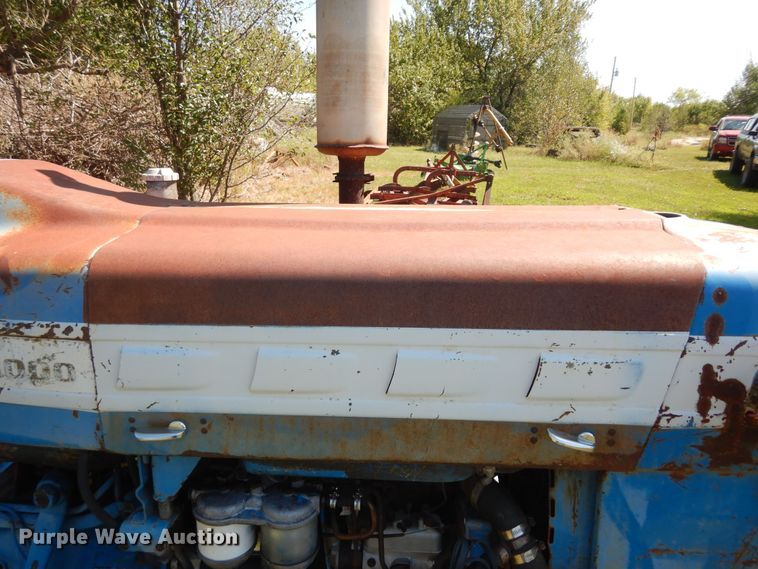image for item KF9433 Ford 3000 tractor