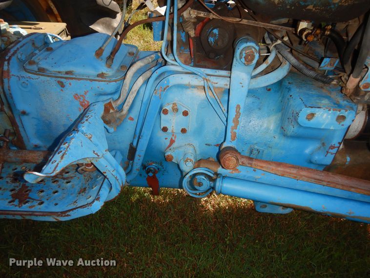 image for item KF9433 Ford 3000 tractor