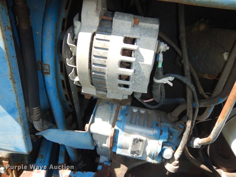 image for item KF9433 Ford 3000 tractor