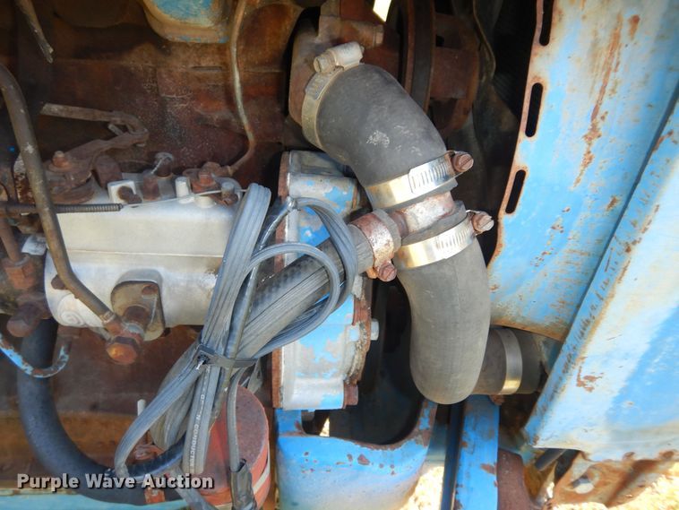 image for item KF9433 Ford 3000 tractor