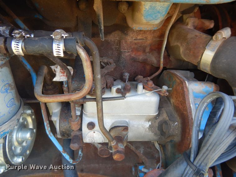 image for item KF9433 Ford 3000 tractor