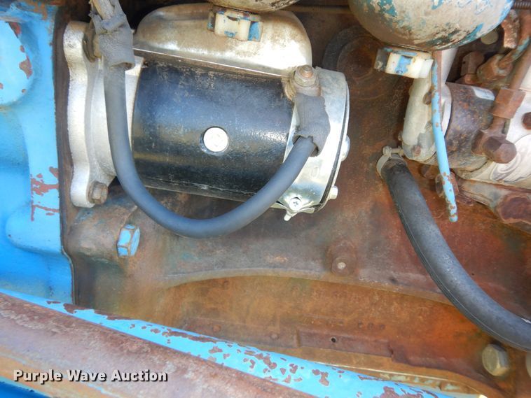 image for item KF9433 Ford 3000 tractor