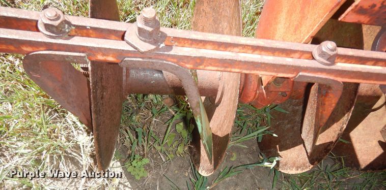 image for item KF9435 Ford 20I  tandem disk