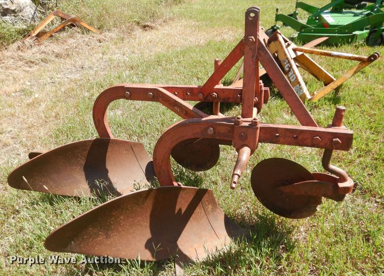 image for item KF9436 Massey Ferguson 62  two bottom plow