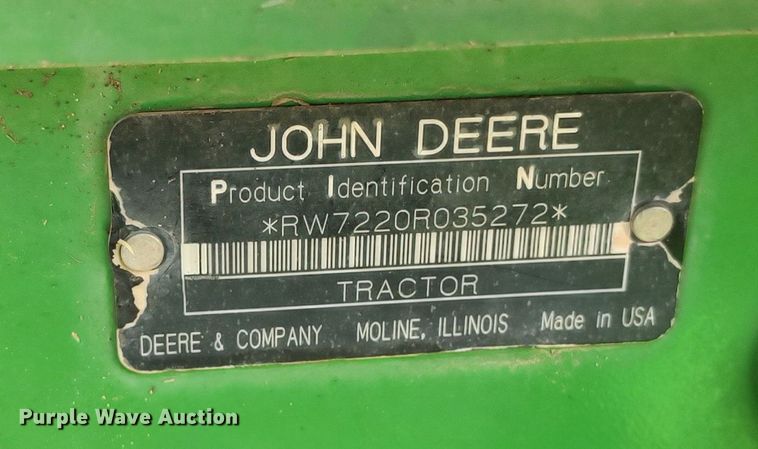 image for item LK9835 2005 John Deere 7220  MFWD tractor