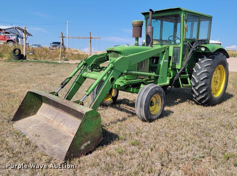 image for item LO9046 1966 John Deere 4020  tractor