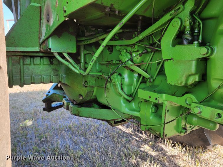 image for item LO9046 1966 John Deere 4020  tractor