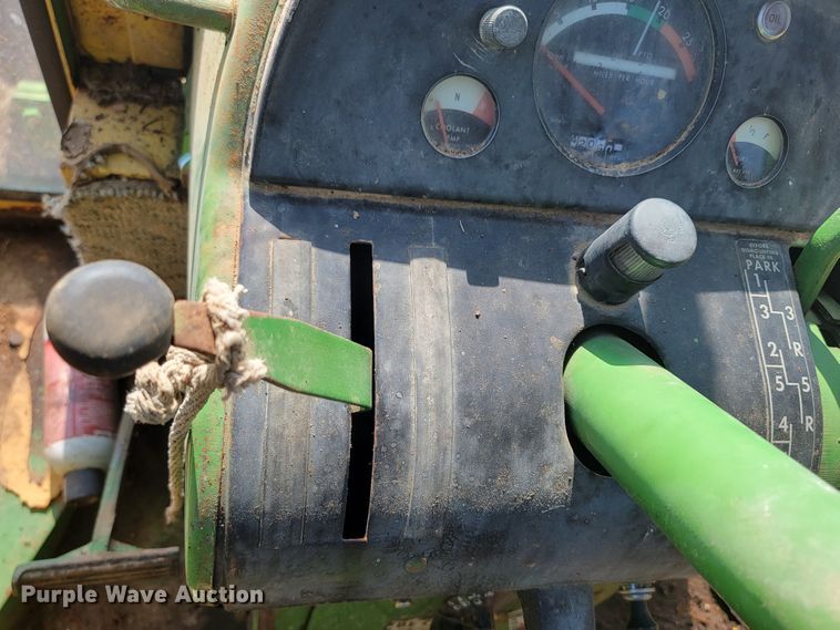 image for item LO9046 1966 John Deere 4020  tractor