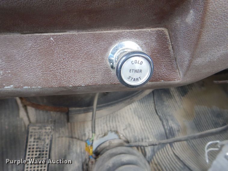 image for item MF9227 Ford 8000  applicator truck