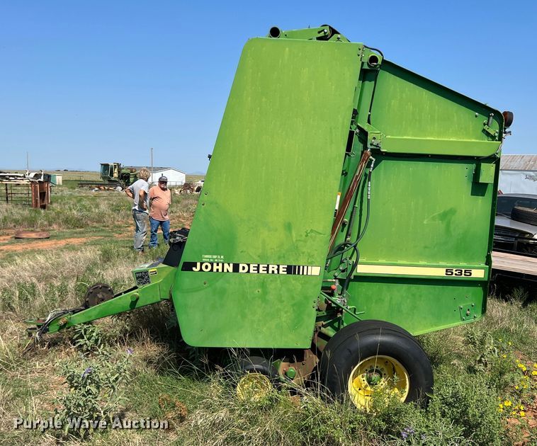 image for item MQ9800 John Deere 535  round baler
