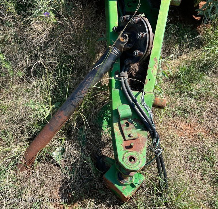 image for item MQ9800 John Deere 535  round baler