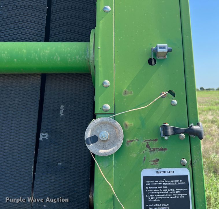 image for item MQ9800 John Deere 535  round baler