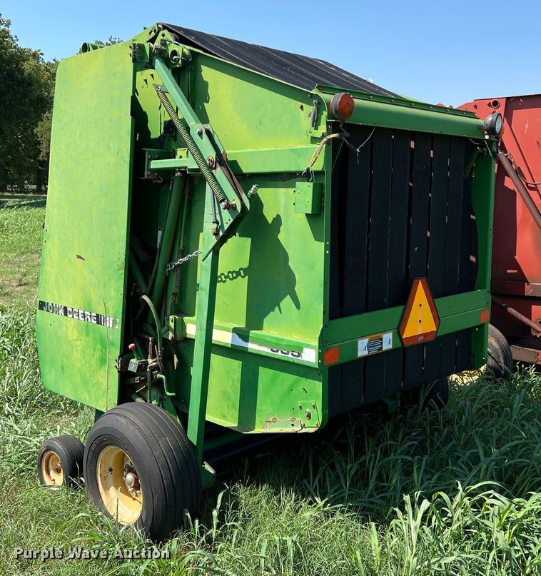 image for item MQ9802 John Deere 535  round baler