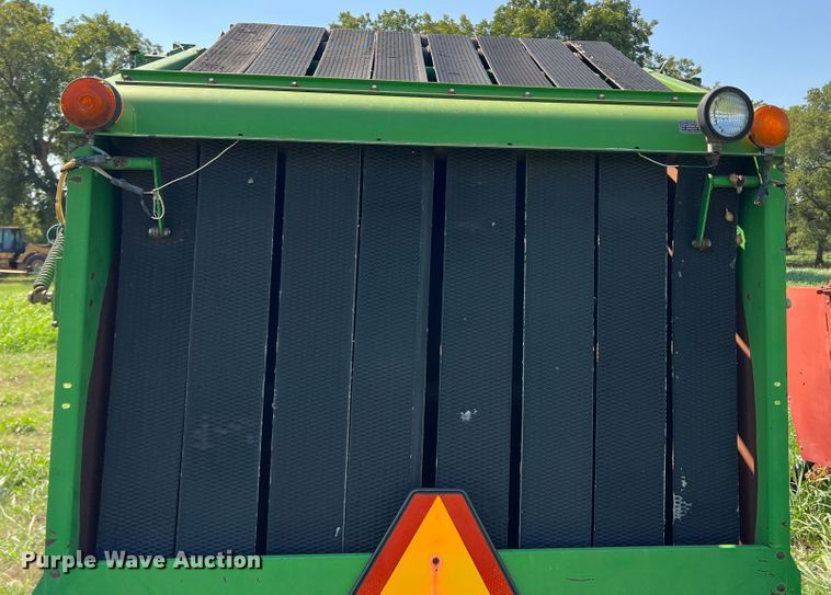image for item MQ9802 John Deere 535  round baler