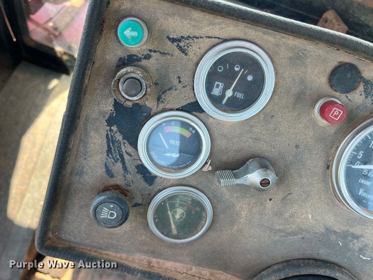 image for item MQ9803 1979 Versatile 855  4WD tractor