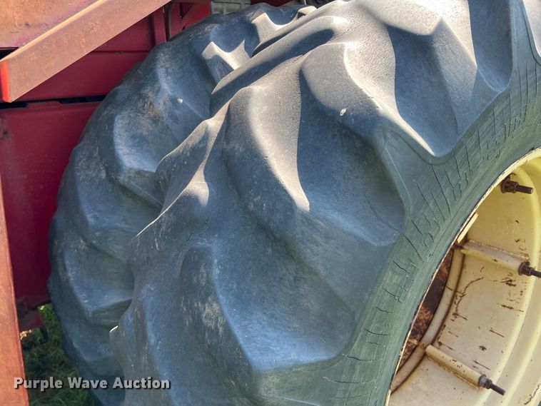 image for item MQ9803 1979 Versatile 855  4WD tractor